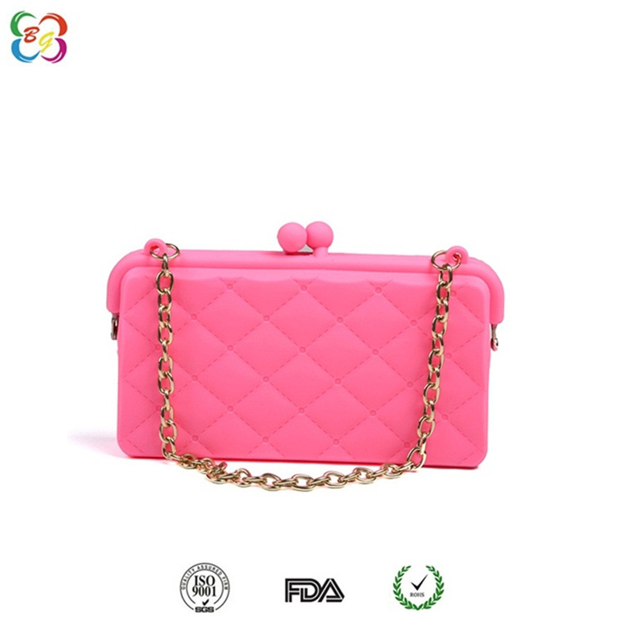 東莞博高硅膠手提包打樣、取樣的具體流程有哪些？