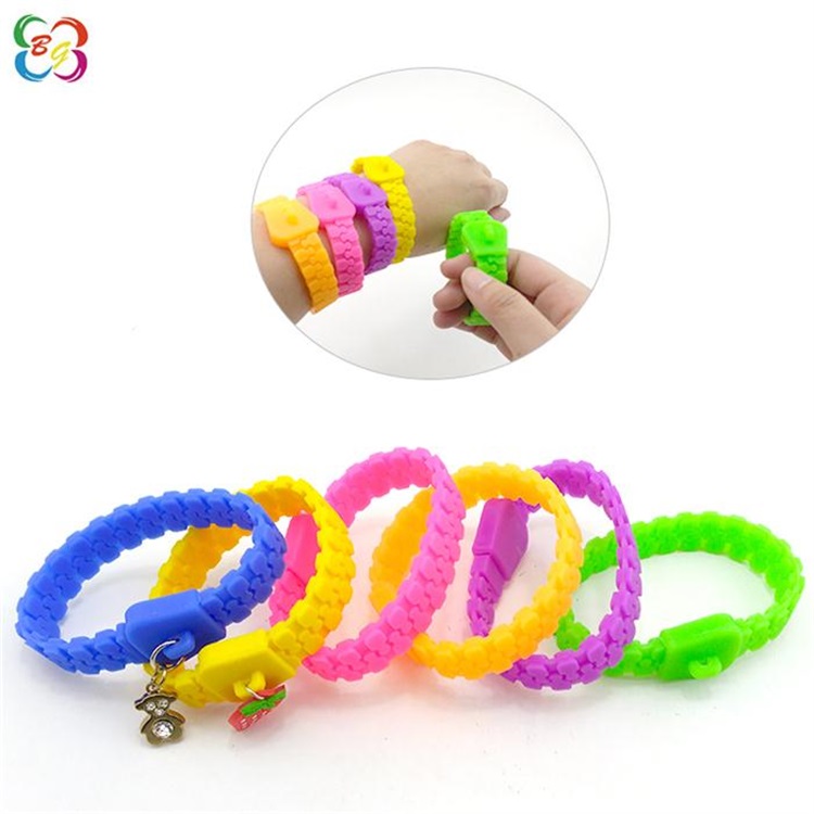 硅膠拉鏈手環(huán)